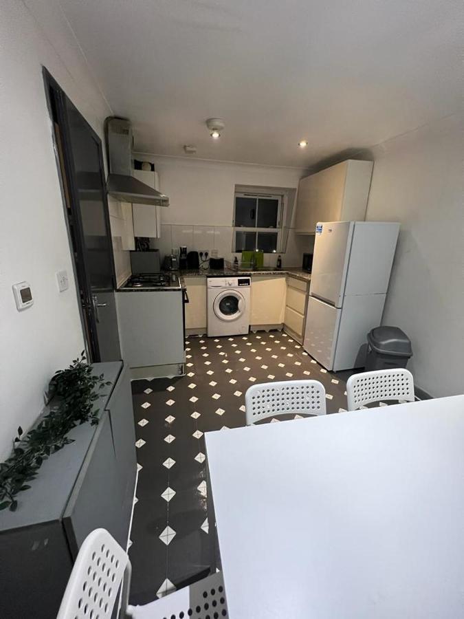 3 Bedroom Flat In King'S Cross, St Pancras'S. 8 People London Kültér fotó