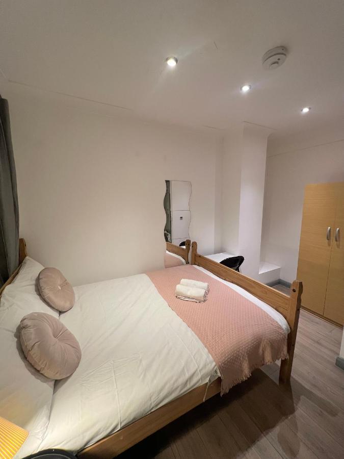 3 Bedroom Flat In King'S Cross, St Pancras'S. 8 People London Kültér fotó